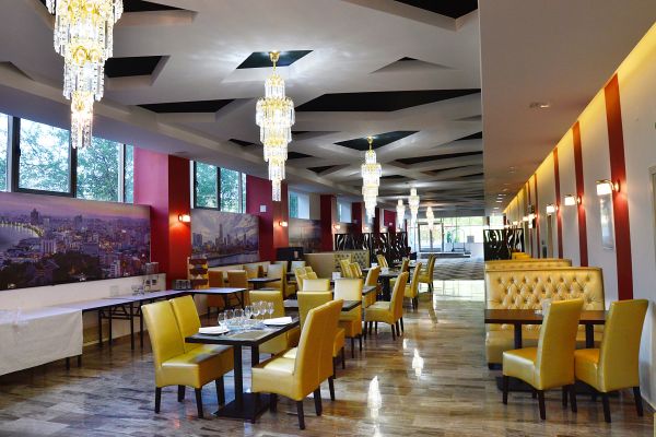 Best Western Plus Briston Hotel (Otopeni)
